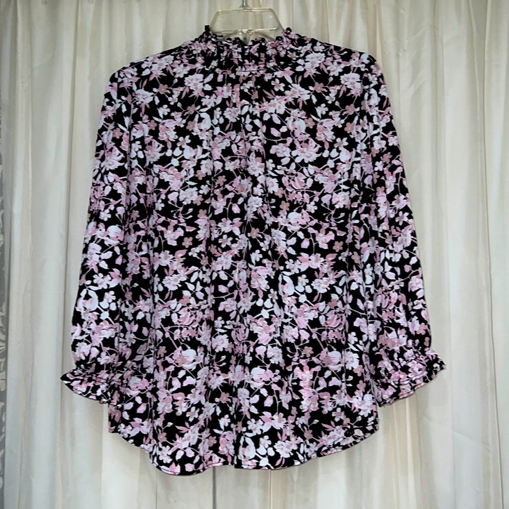Adrienne Vittadini pink/black blouse size M business attire